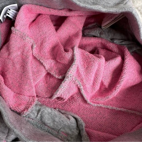 Nike | Vintage Terrycloth Cuffed Athletic Shorts | Size Medium (10-12 Years) - Picture 6 of 15